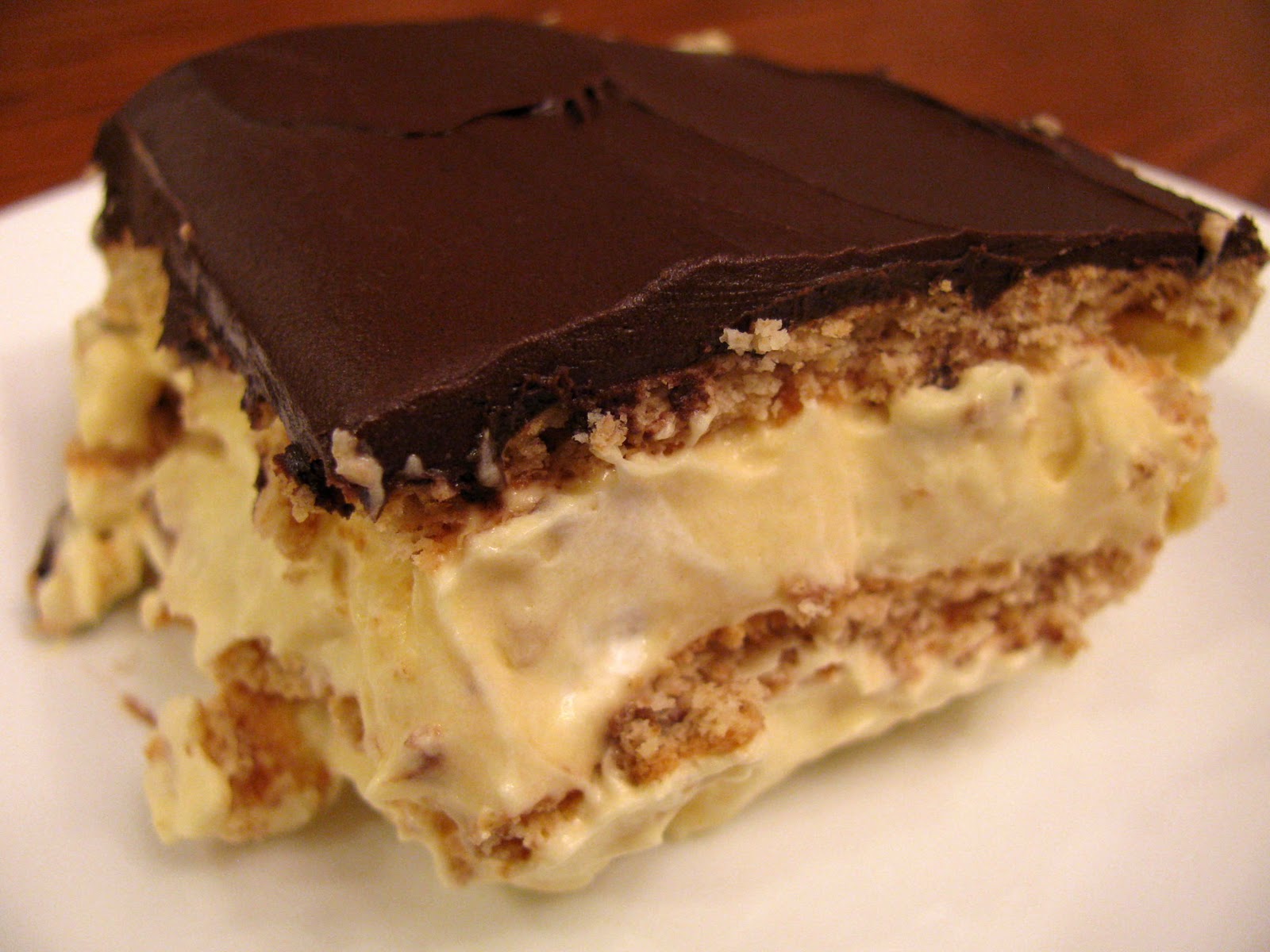 Chocolate Eclair Pie