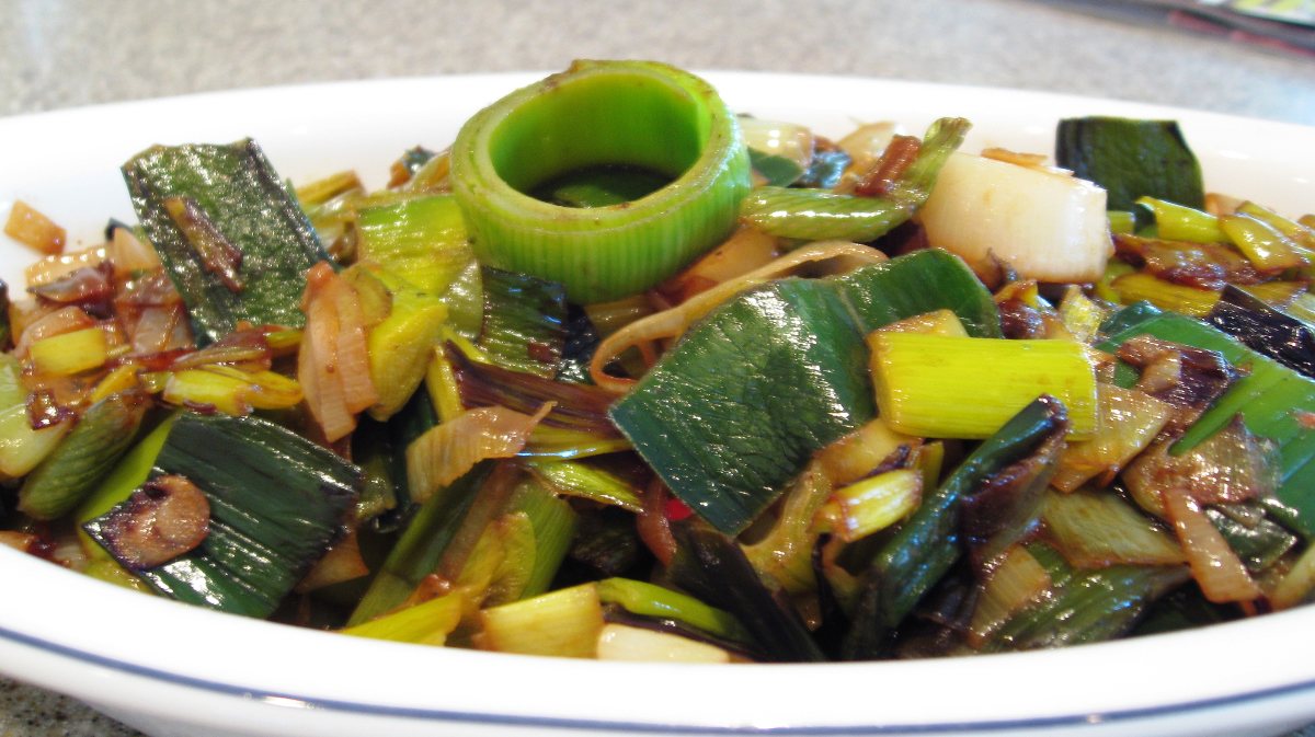 stir-fry-leek.jpg