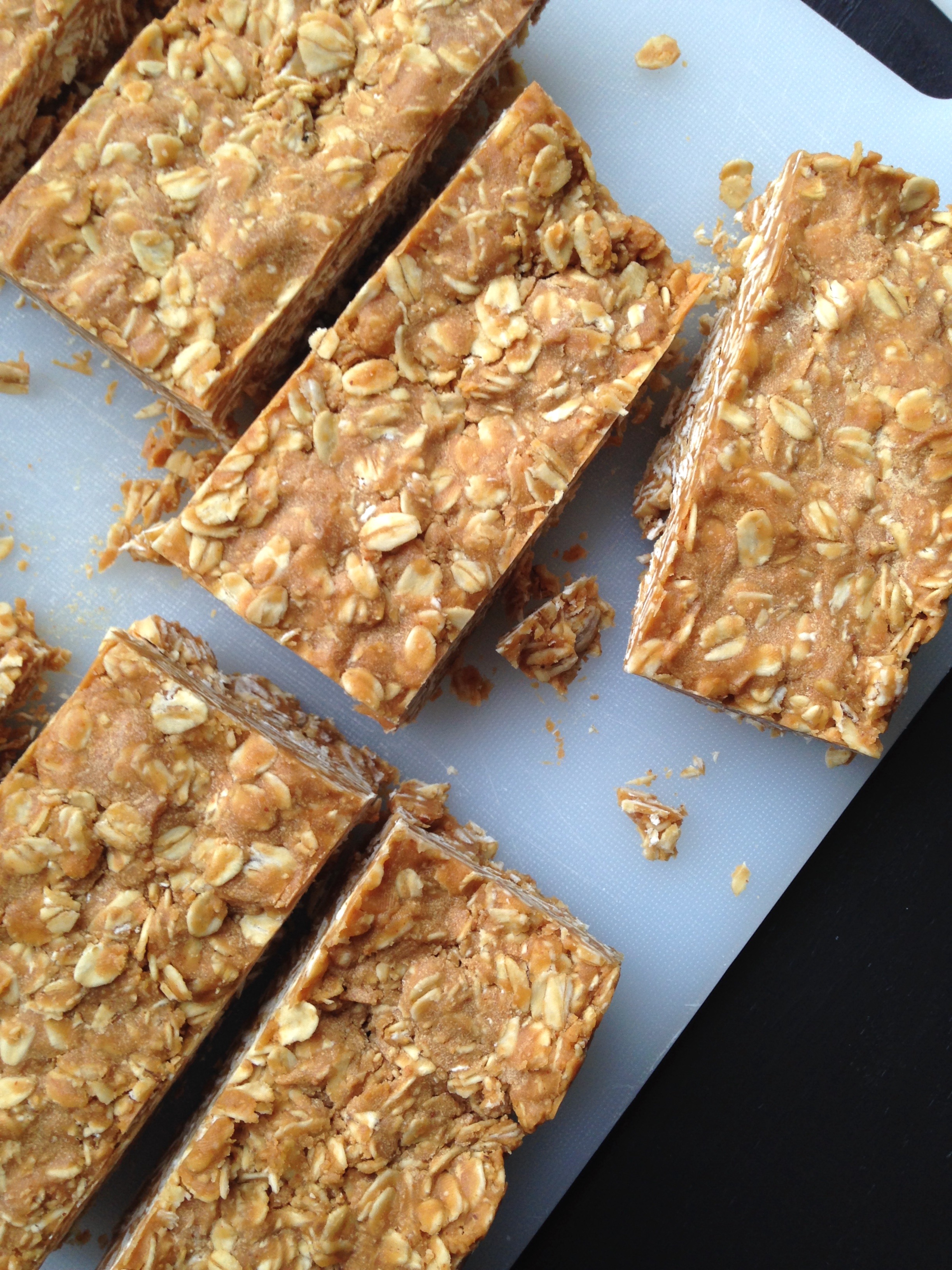 Easy No-Bake Peanut Butter Oat Bars - BigOven