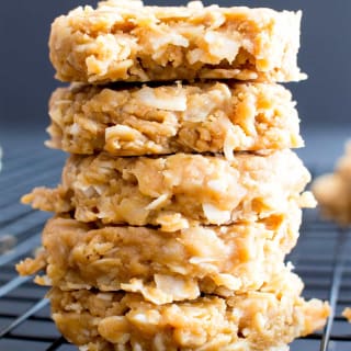 4 Ingredient No Bake Peanut Butter Coconut Oatmeal Cookies (Gluten-Free, Ve