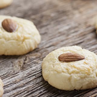 Almond Cookies