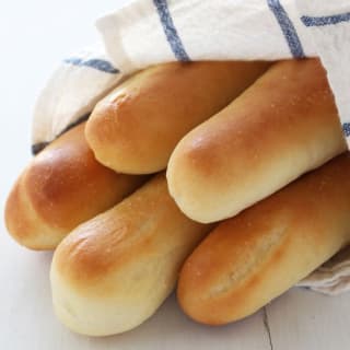 Breadsticks (or Pizza Dough)