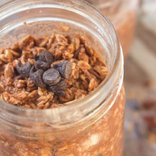 Chocolate Chip Pumpkin Spice Overnight Oats