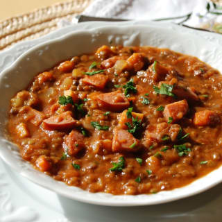 COUNTRY DIJON SAUSAGE & LENTIL SOUP