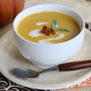 Creamy Pumpkin Soup with Crispy Bacon Bits