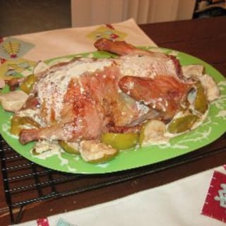 Duck with Apples in Cream