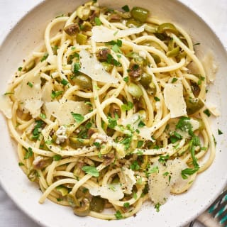 Easy Green Olive Pasta