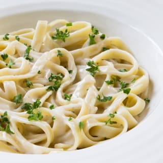 Fettuccine Alfredo