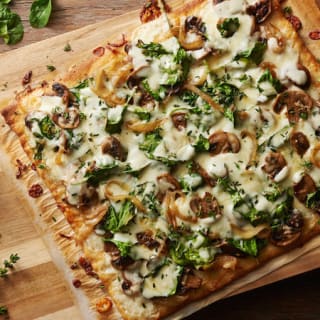 Greek Beef & Mushroom Pizza