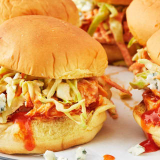 Instant Pot Buffalo Chicken Sliders