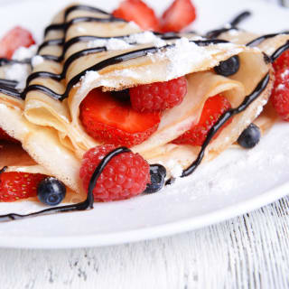 Italian Strawberry Dessert Crepes