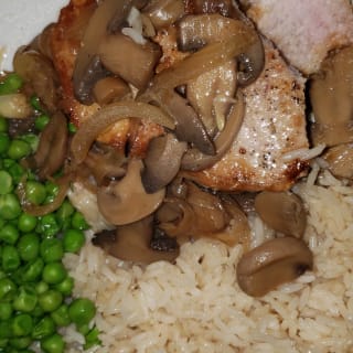 Keto Smothered Pork Chops in Mushroom & Onion Gravy