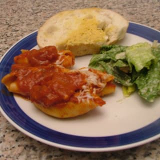 Lauri's Stuffed Shells (12 Points)