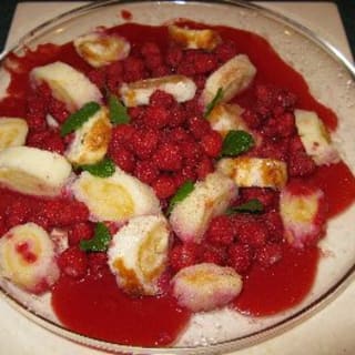 Lemon Angel Rolls with Raspberry Sauce