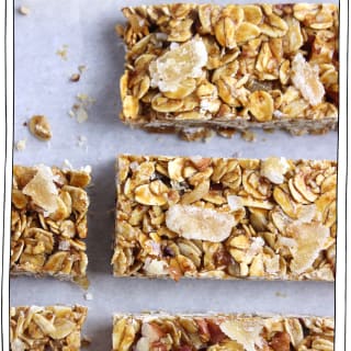 Molasses and Ginger Chew Granola Bars