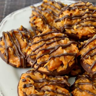 No Bake Samoa Cookies (Girl Scout Copycat)