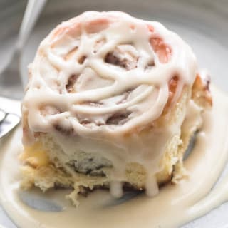 One Hour Cream Cheese Cinnamon Rolls