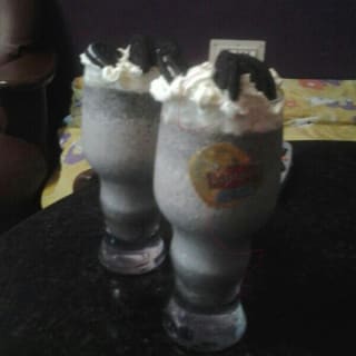 Oreo Milk Shake