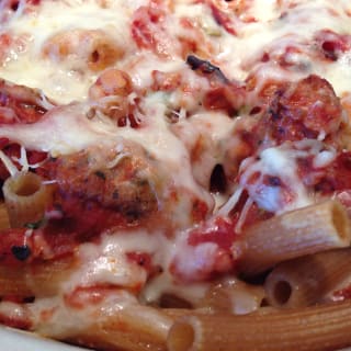 Pasta Baked with Sausage, Tomatoes and Cheese