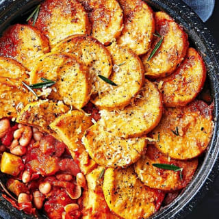 Polenta-crusted vegie casserole