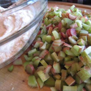 Rhubarb Crumb Bars