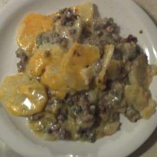 Scalloped Potato and Ground Beef Casserole