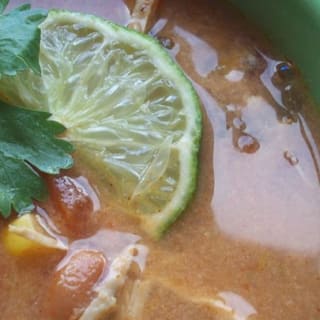 Slow Cooker Chicken Tortilla Soup