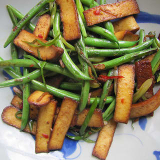 Stir-Fried Green Beans and Five-Spice Dry Tofu Recipe