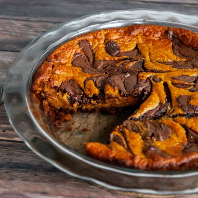 Pumpkin-Nutella Pie with Biscoff Crust-image