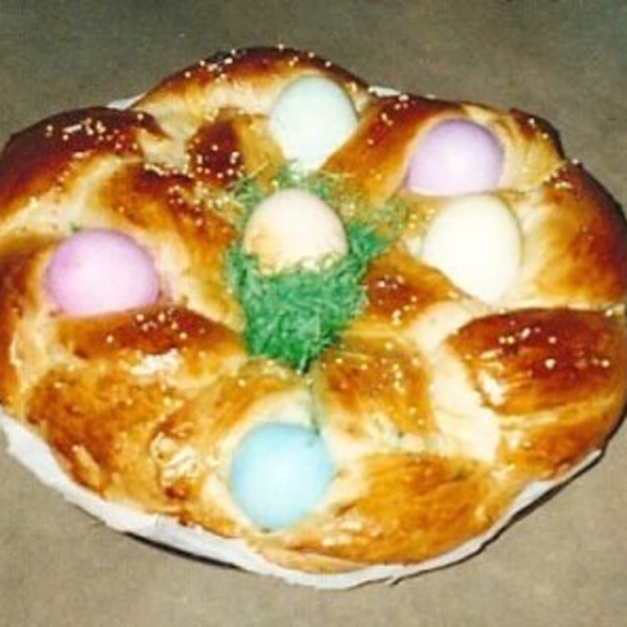 Easter Bread Near Me, A Traditional Treat for the Festive Season