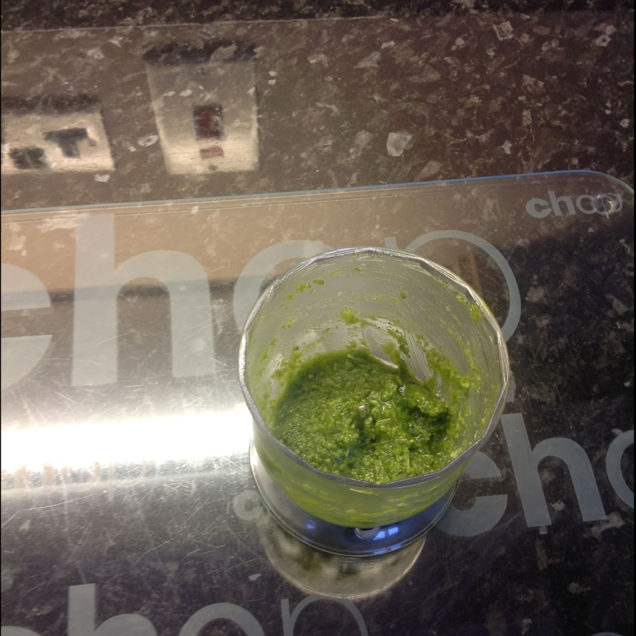 Green pesto sauce