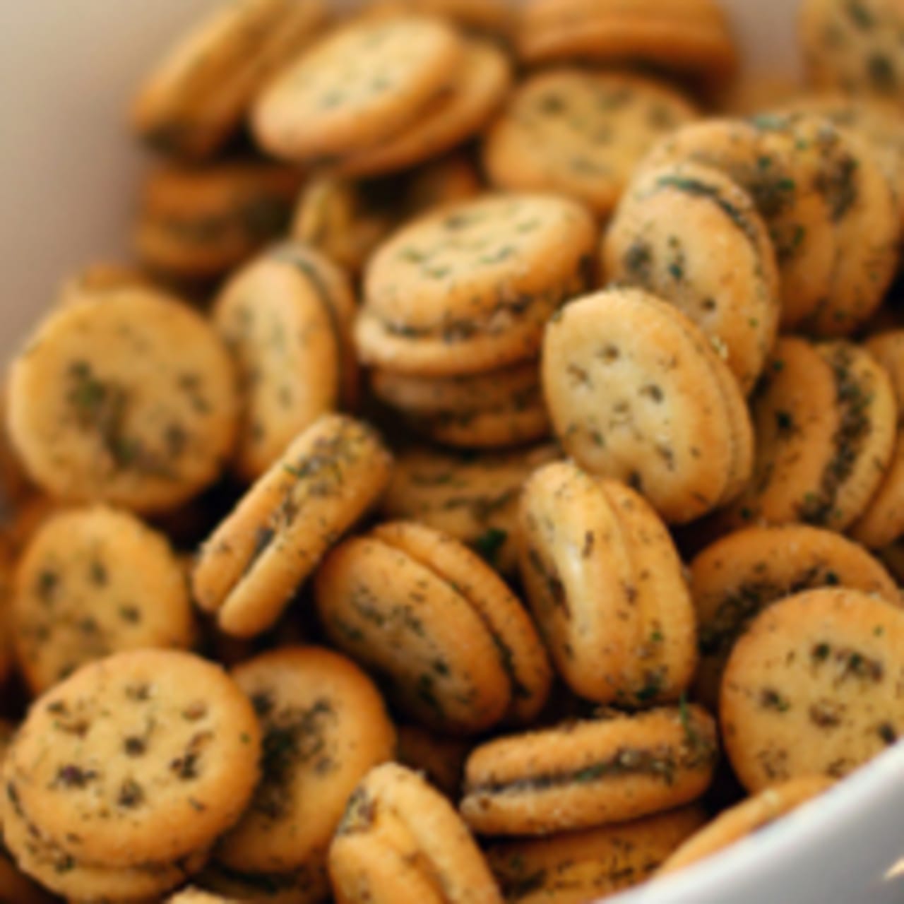 Herb Cheese Crackers