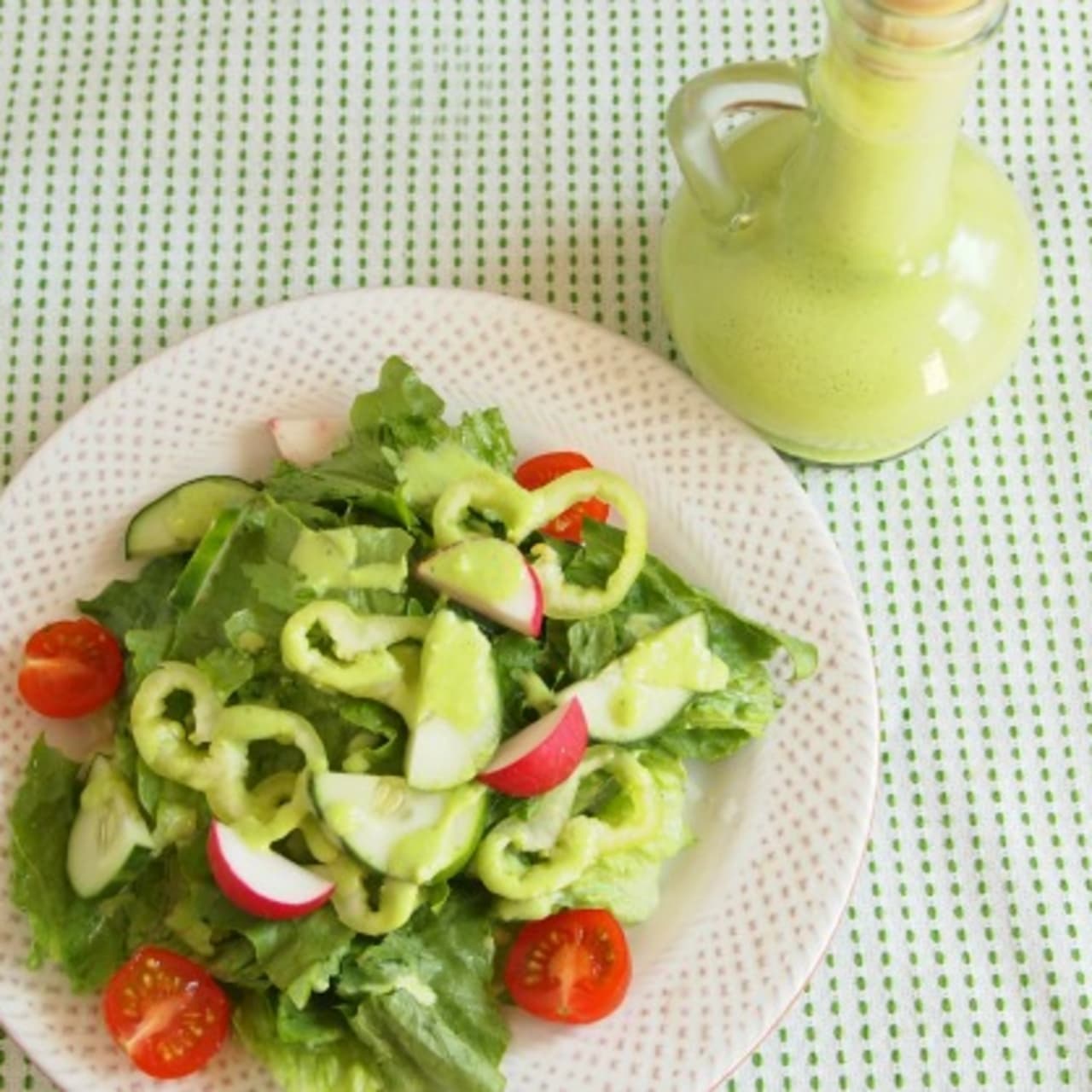 Summer Salad with Creamy Parsley Dressing