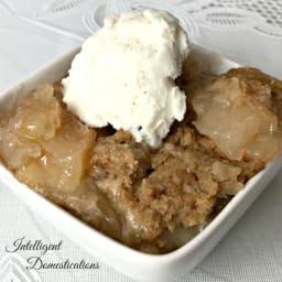 3 Ingredient Crockpot Apple Dumplings