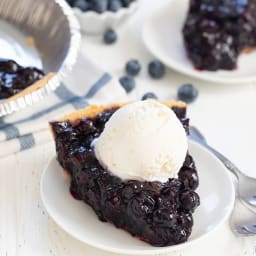 4-ingredient-no-bake-blueberry-pie-no-eggs-or-butter-3029473.jpg
