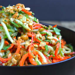 5 Minute Crunchy Asian Lime-Peanut Slaw