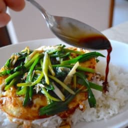 5 minute Eggs Over Easy with Scallions and Soy Sauce