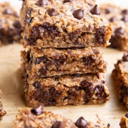 7-Ingredient Banana Peanut Butter Oat Bars