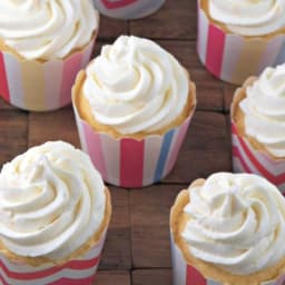 Amaretto Cupcakes