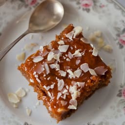 Apple and apricot jam 'Embargo' cake {vegan}