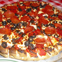 awesome-pepperoni-pizza-2.jpg