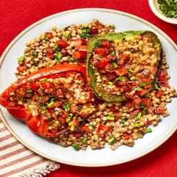 balsamic-bell-pepper-boats-with-bruschetta-couscous-mozzarella-2798768.jpg