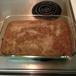 Banana Bread With Cinnamon Crumble Topping