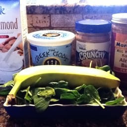 banana-spinach-smoothie-2.jpg