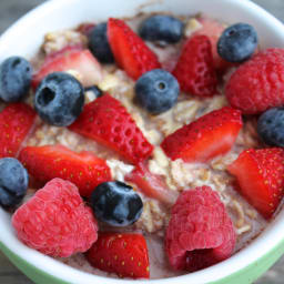 Berry Overnight Oats