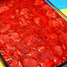 BEST Strawberry Pretzel Salad