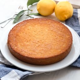 bizcocho-de-limon-y-aceite-de-oliva-2668203.jpg