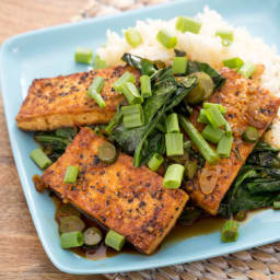 Black Pepper-Crusted Tofuwith Garlic Rice and Chinese Broccoli