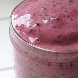 Blueberry Banana Almond Smoothie