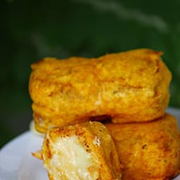 Bread Pakoda - Cheesy bread fritters recipe